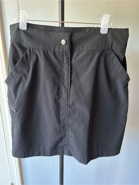 NWOT 32 Degrees Black Casual Skort with Front Pockets